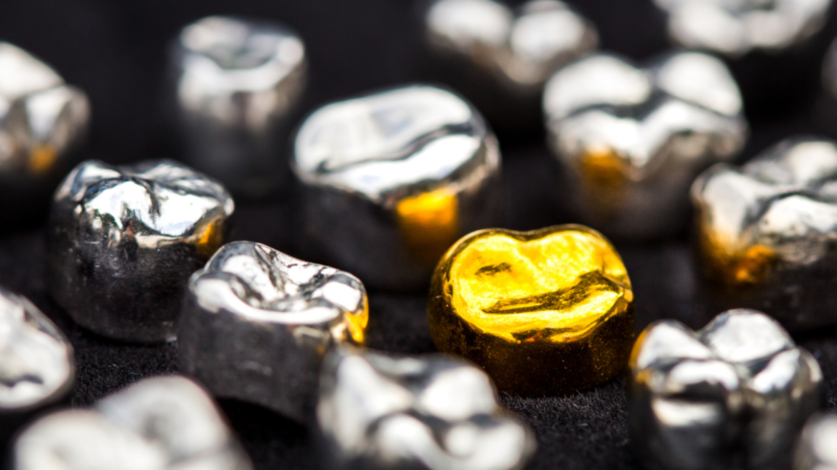 Silver and gold dental metal scrap